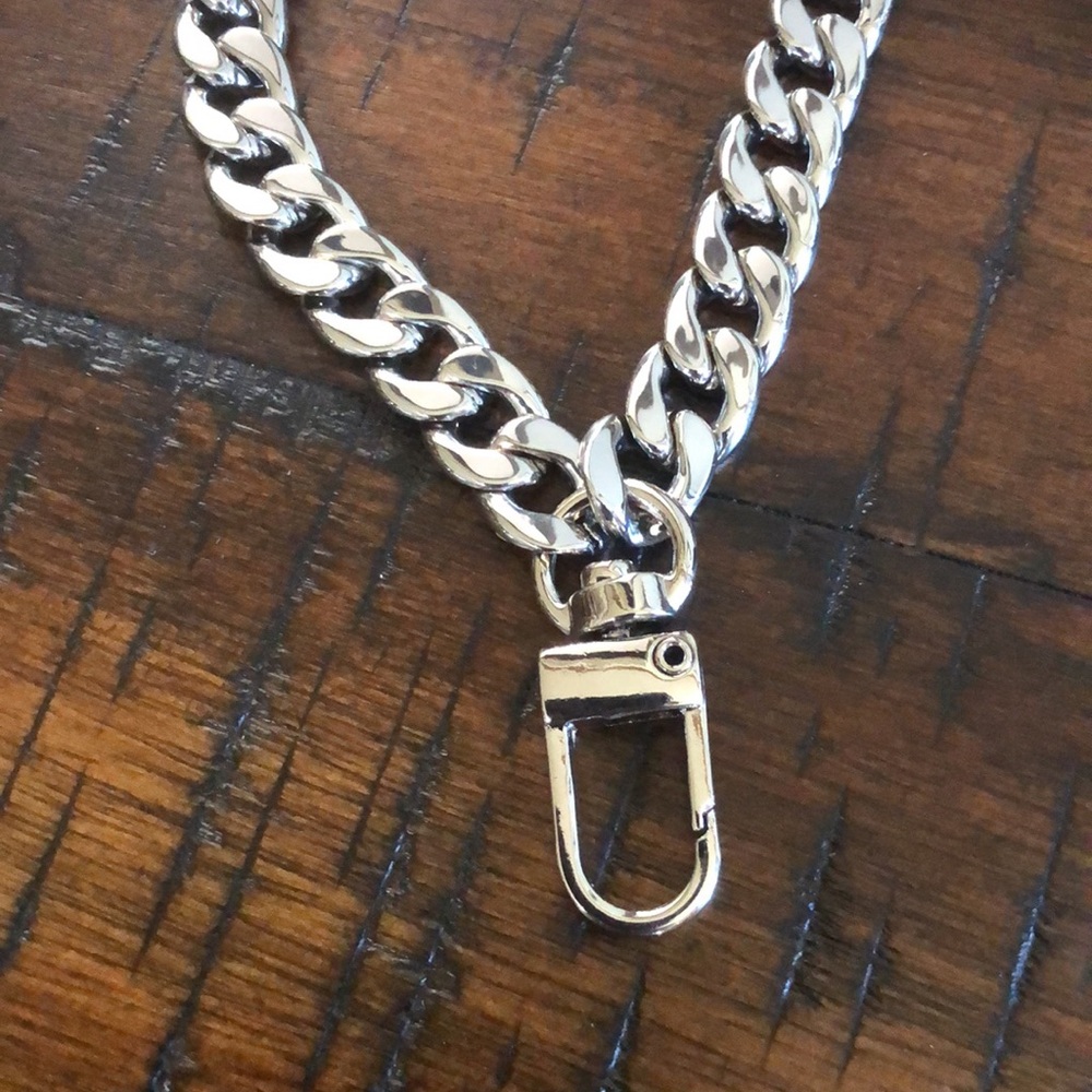 Solid Silver Chain Bag Accessory - image 2